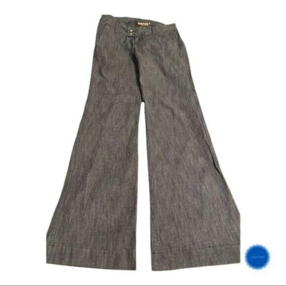 Celebrity pink  Pants